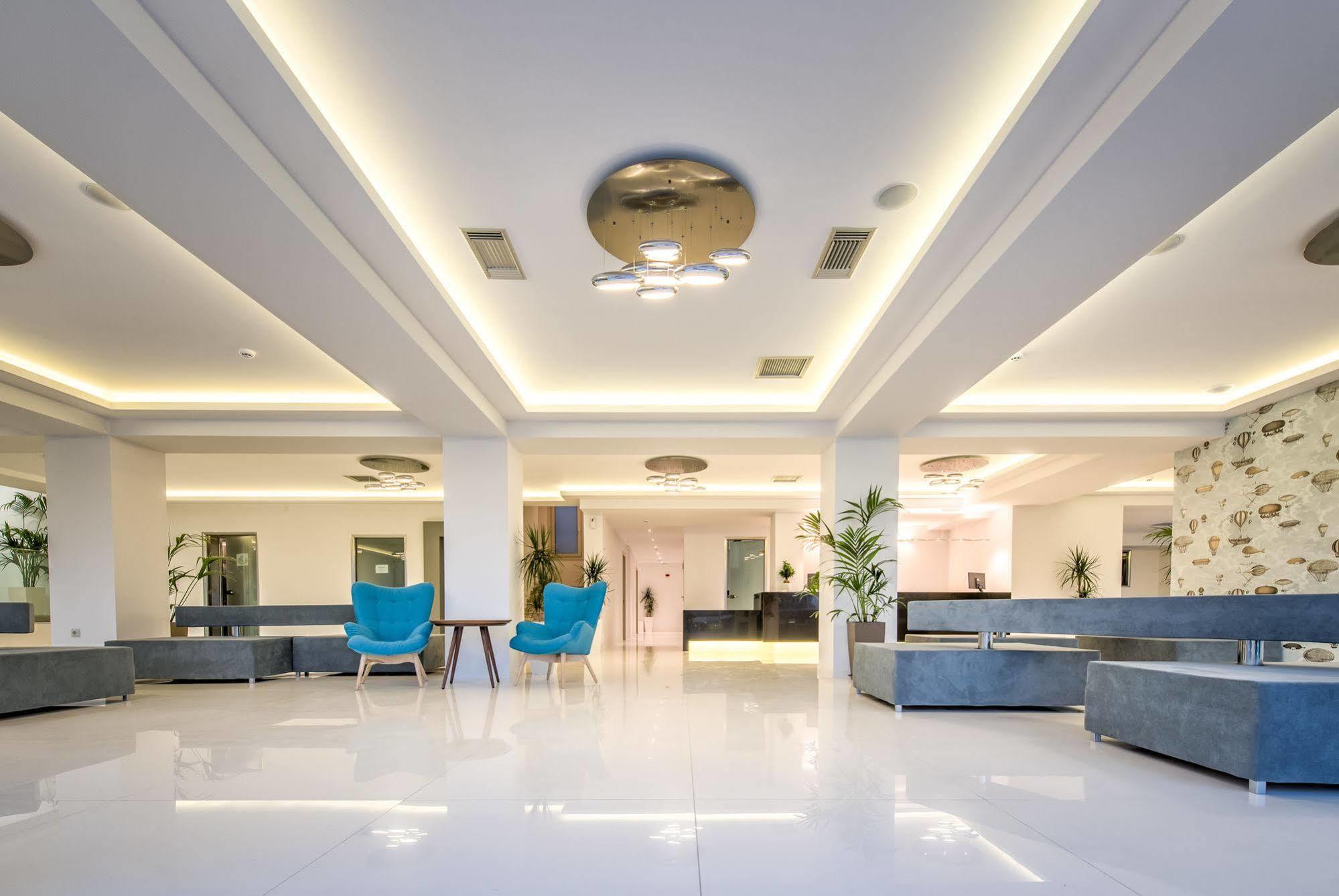 Azure Resort & Spa Циливи Экстерьер фото
