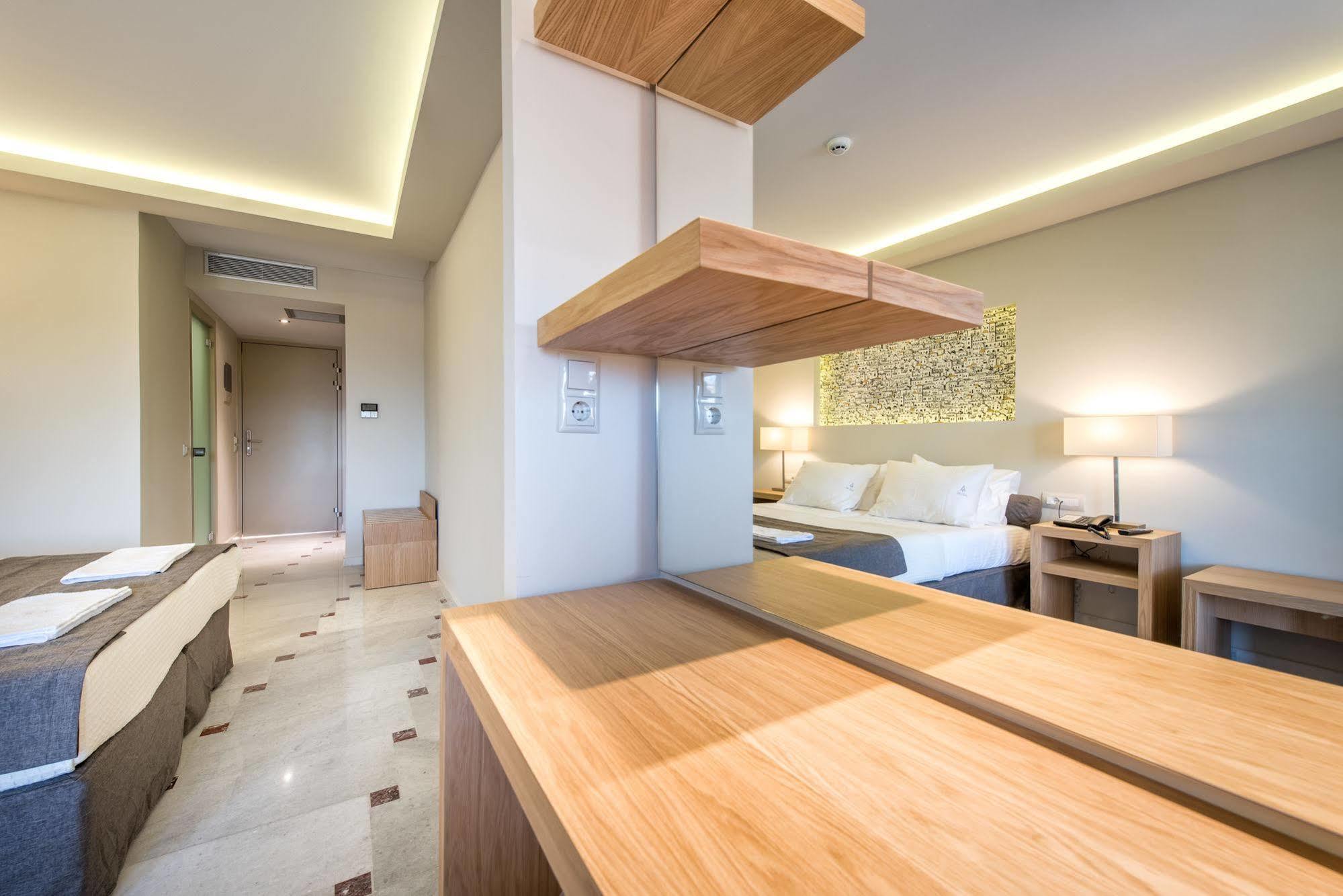 Azure Resort & Spa Циливи Экстерьер фото