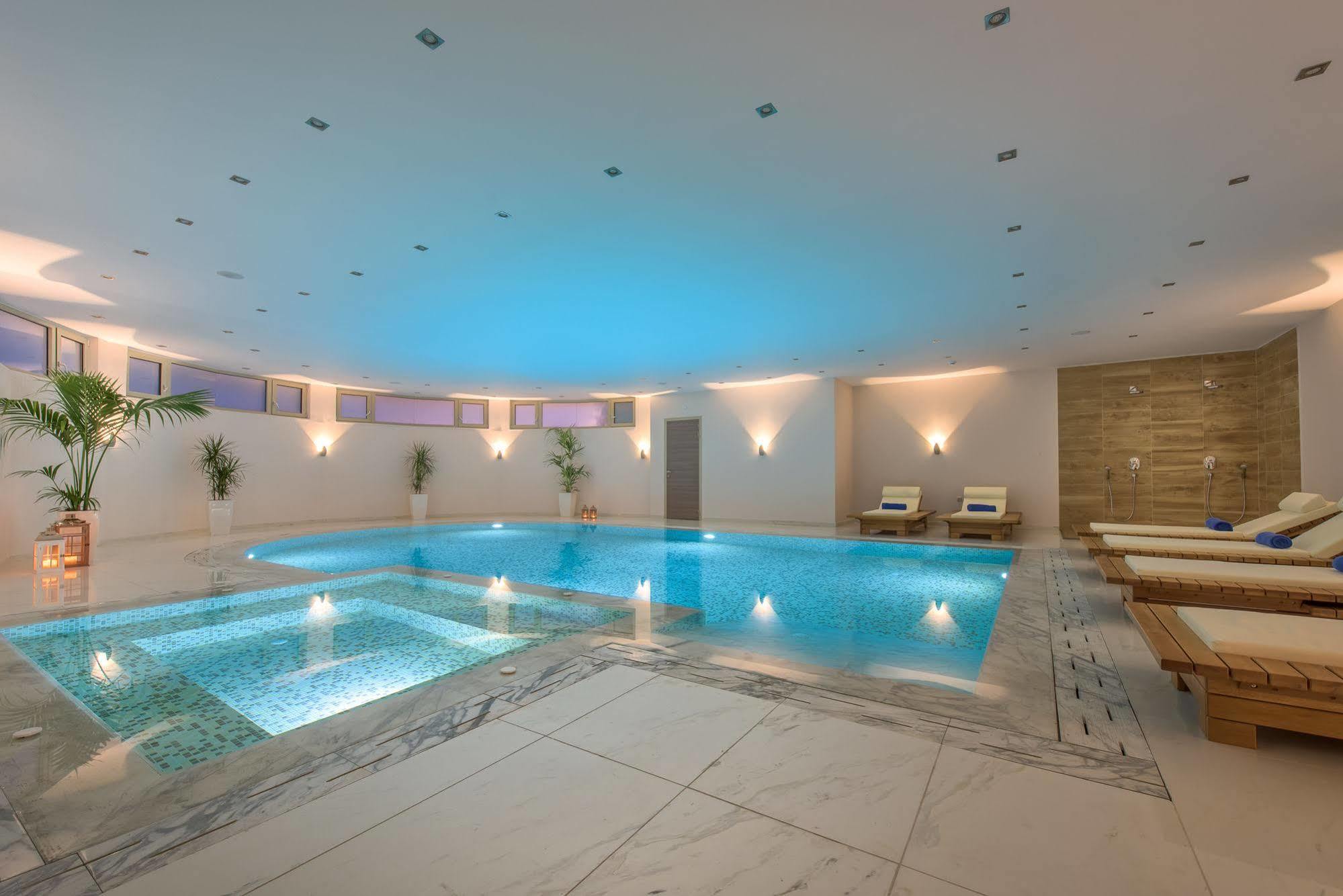Azure Resort & Spa Циливи Экстерьер фото
